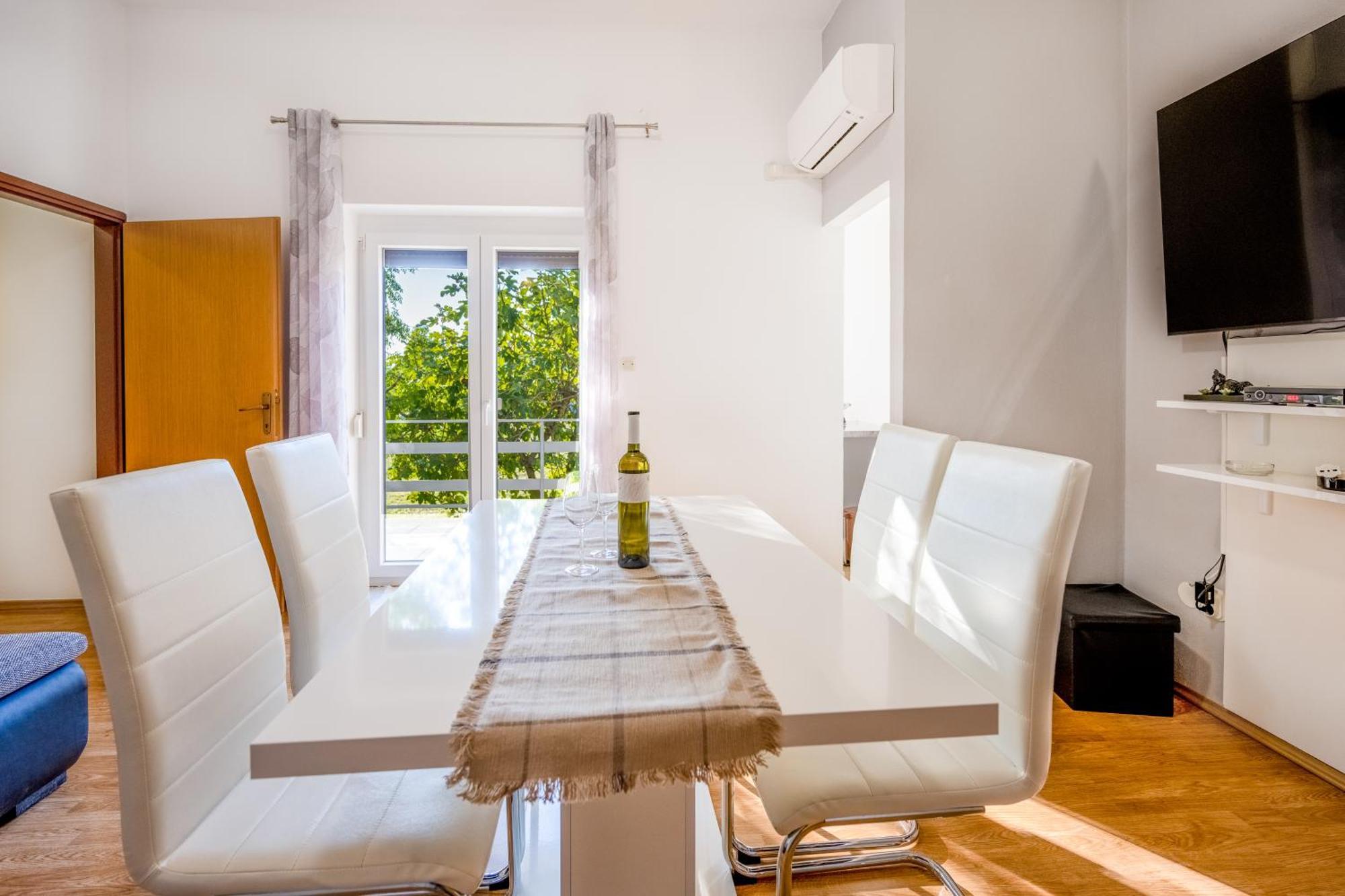 Apartment Niki