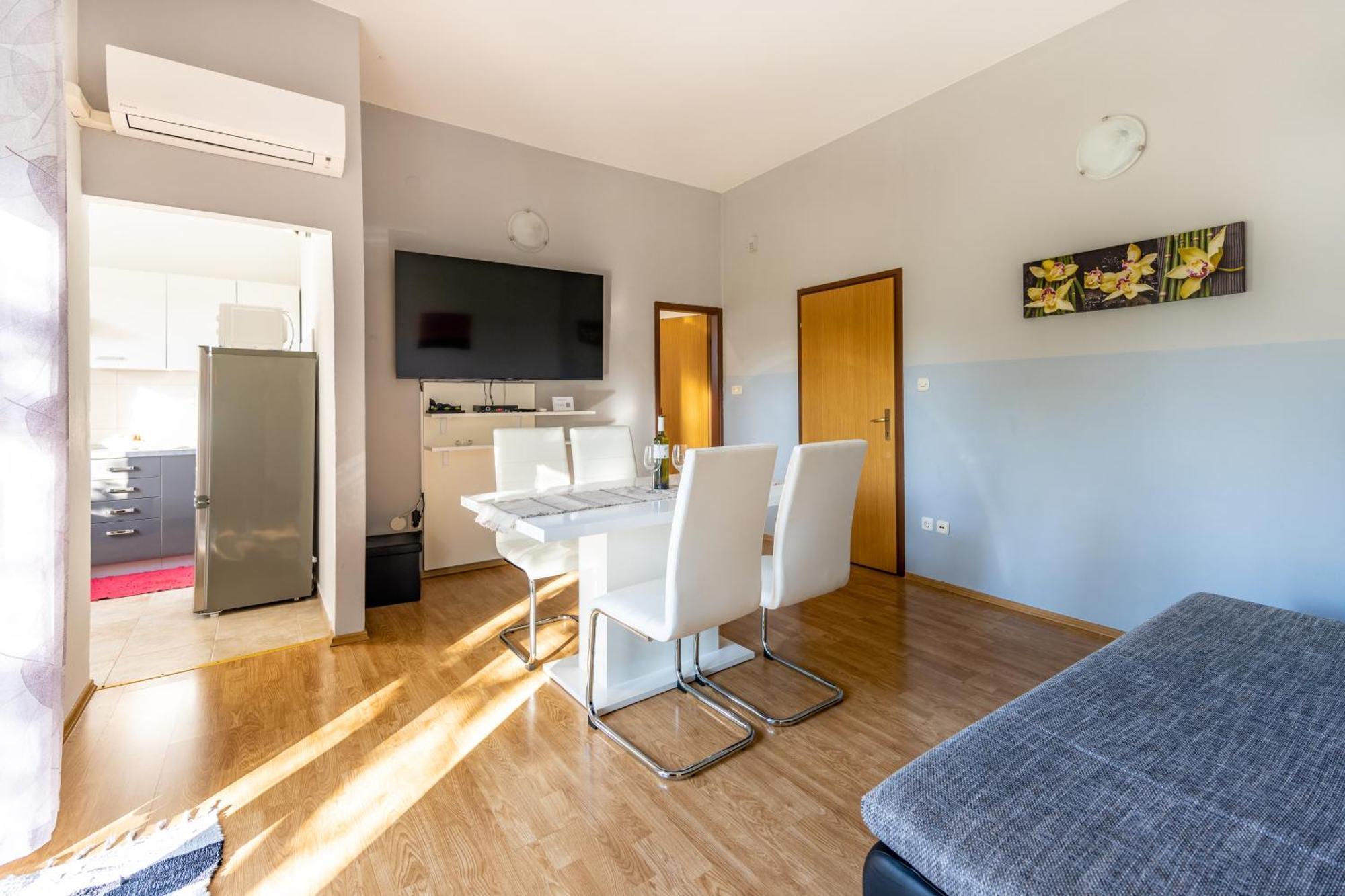 Apartment Niki *