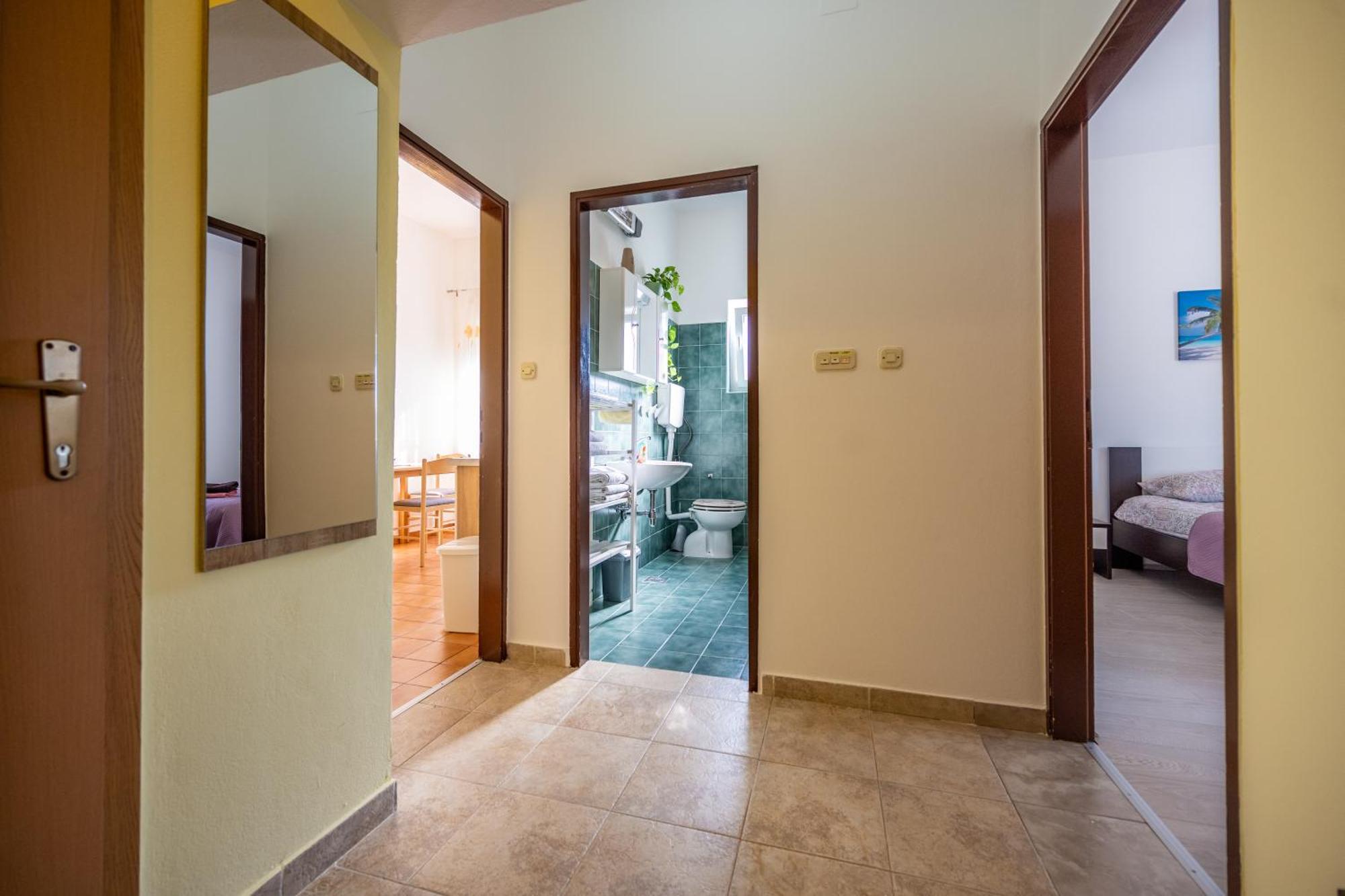 Niki Apartment